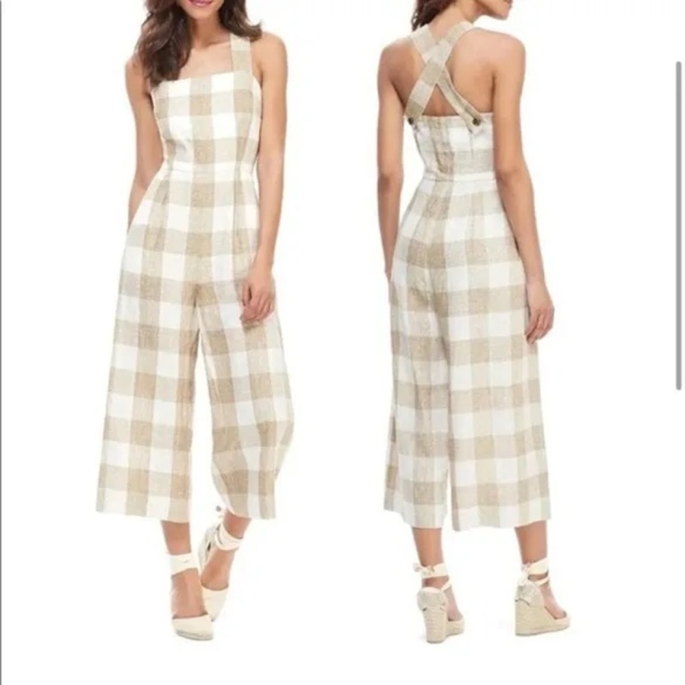 New with Tags Gal Meets Glam Plaid Sleeveless Jumpsuit